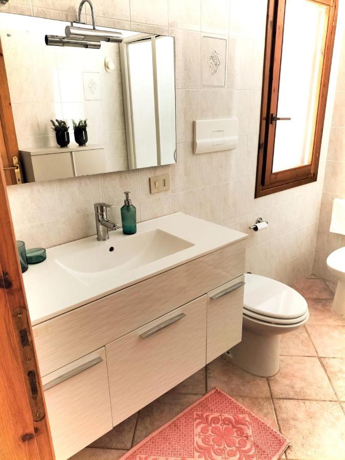 Trilocale Dory A San Teodoro Villa San Teodoro  Eksteriør billede