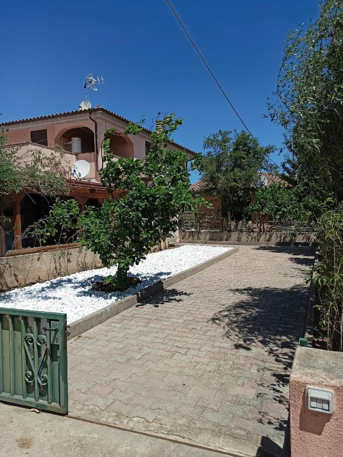 Trilocale Dory A San Teodoro Villa San Teodoro  Eksteriør billede